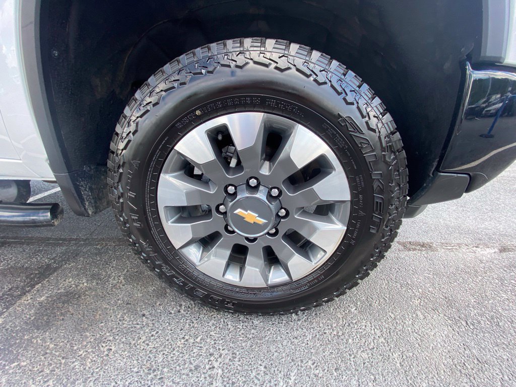 Used 2024 Chevrolet Silverado 2500 Custom w/ Custom Value Package AWD/4WD image 29