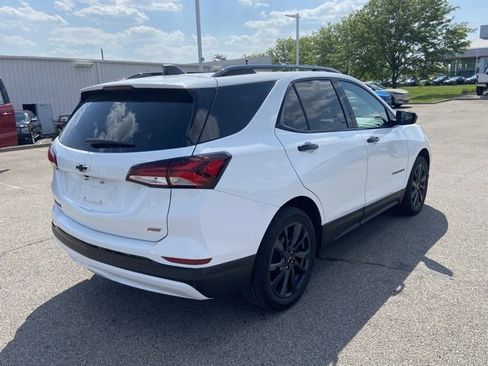 Used 2024 Chevrolet Equinox RS w/ LPO, Floor Liner Package image 3
