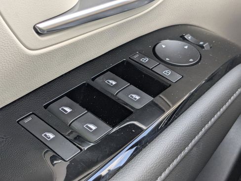 New 2026 Hyundai Tucson Limited FWD image 33