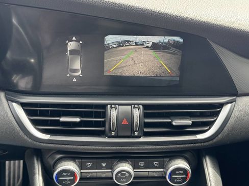 Used 2019 Alfa Romeo Giulia Ti Sport w/ Quick Order Package 22U Sport image 16