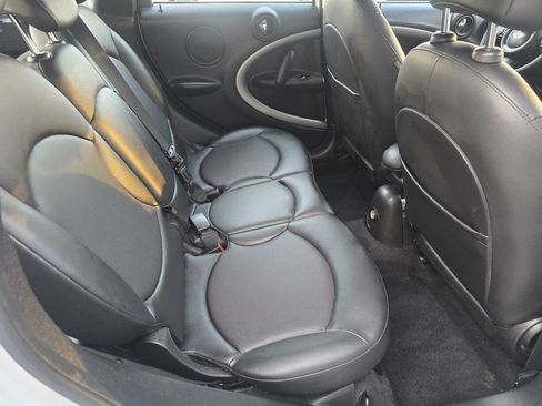 Used 2012 MINI Cooper Countryman FWD image 13