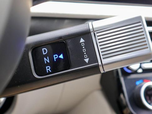 New 2026 Hyundai Tucson Limited image 23