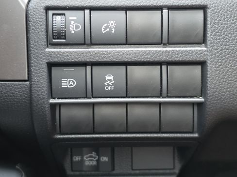 Used 2024 Toyota Tacoma SR5 RWD image 14