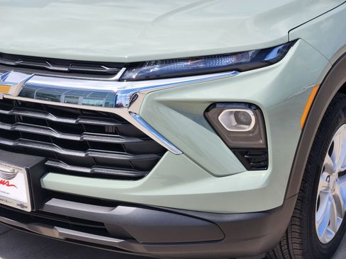 New 2026 Chevrolet TrailBlazer LS image 9