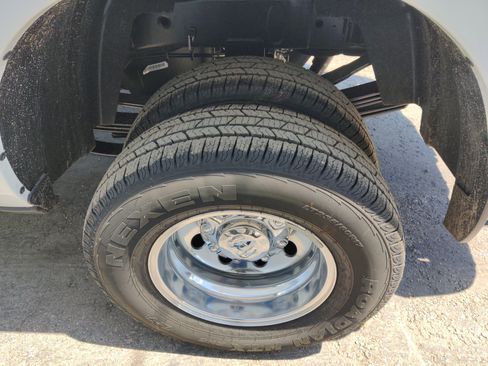 New 2025 RAM 3500 Tradesman image 12