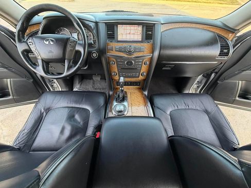 Used 2011 INFINITI QX56 4WD w/ Theater Pkg image 17