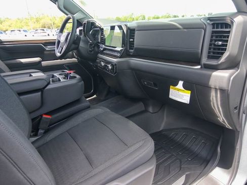 New 2026 GMC Sierra 1500 SLE AWD/4WD image 23