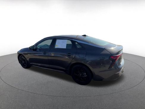 Used 2025 Kia K5 LXS FWD image 8