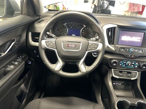 Certified 2024 GMC Terrain SLE w/ Driver Convenience Package AWD/4WD image 18