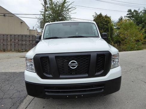 Used 2017 Nissan NV 3500 S w/ Power Package image 2