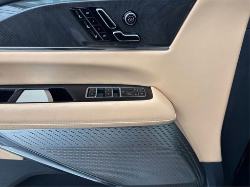 New 2025 Cadillac Escalade IQ Sport 2 image 20