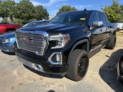 Used 2020 GMC Sierra 1500 Denali w/ Denali Ultimate Package AWD/4WD image 3
