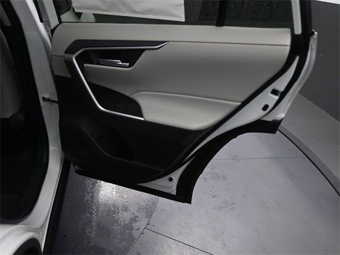 New 2025 Toyota RAV4 XLE image 13