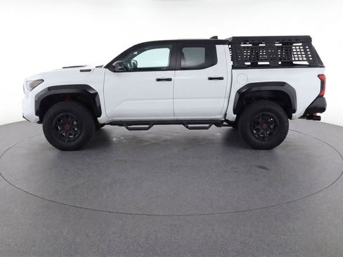 Used 2026 Toyota Tacoma TRD Pro AWD/4WD image 6