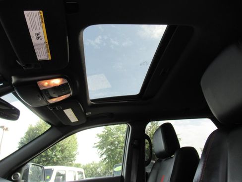 Certified 2024 Dodge Durango GT RWD image 18