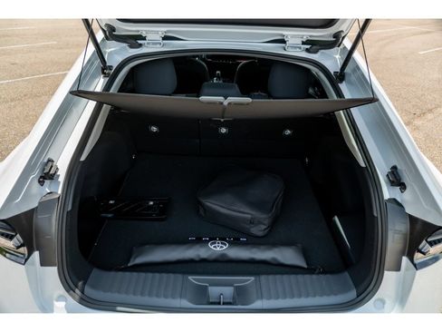 New 2026 Toyota Prius Plug-In Hybrid FWD image 14