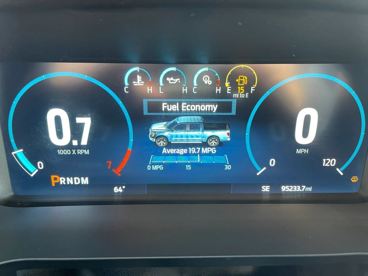 Used 2022 Ford F150 Lariat AWD/4WD image 30