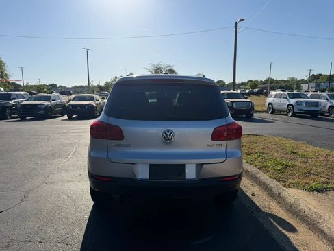 Used 2016 Volkswagen Tiguan S FWD image 6