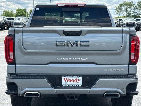 New 2026 GMC Sierra 1500 Denali Ultimate AWD/4WD image 9