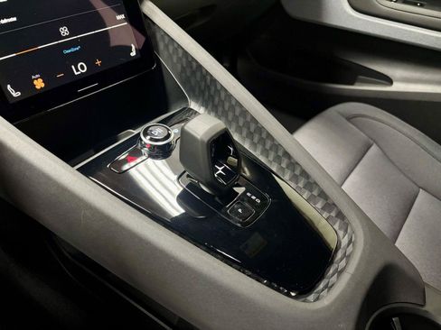 Used 2024 Polestar Polestar 2 RWD image 25