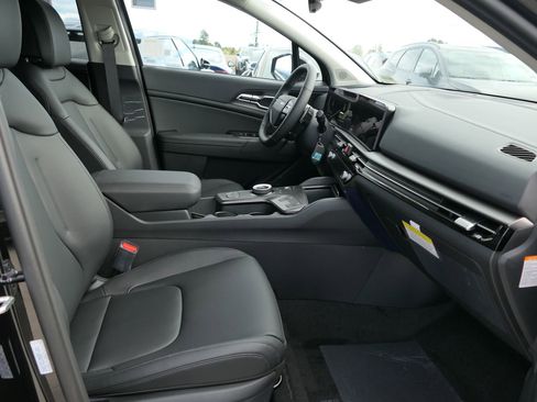 New 2026 Kia Sportage AWD Hybrid image 24