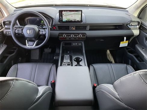 New 2025 Honda Pilot Elite image 9