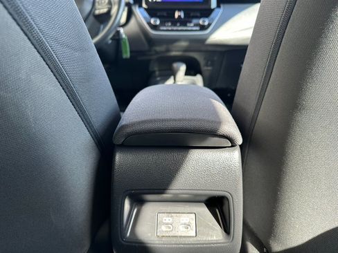 Used 2024 Toyota Corolla LE FWD image 25
