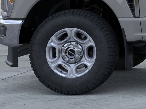 New 2026 Ford F350 XLT image 19
