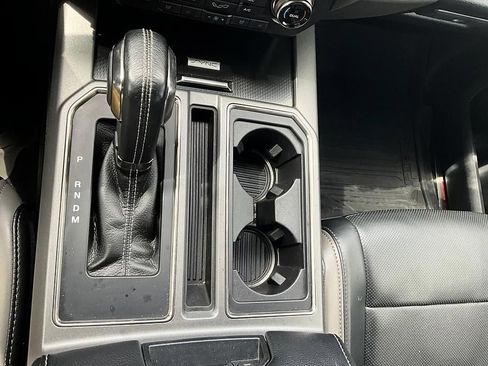 Used 2017 Ford F150 Raptor w/ Equipment Group 802A Luxury AWD/4WD image 25