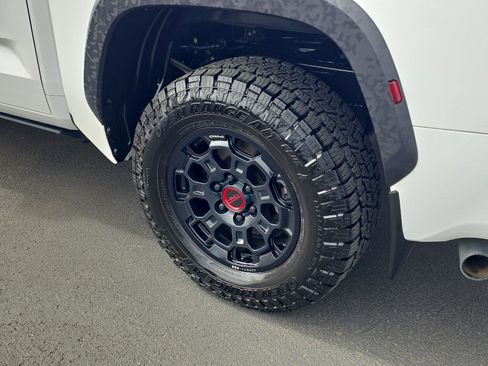 Used 2023 Toyota Tundra TRD Pro AWD/4WD image 10