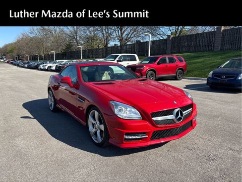 Used 2016 Mercedes-Benz SLK 350 image 1