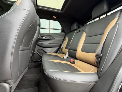 Used 2021 Chevrolet TrailBlazer ACTIV w/ Sun and Liftgate Package image 8