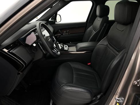 Used 2023 Land Rover Range Rover Sport SE image 11