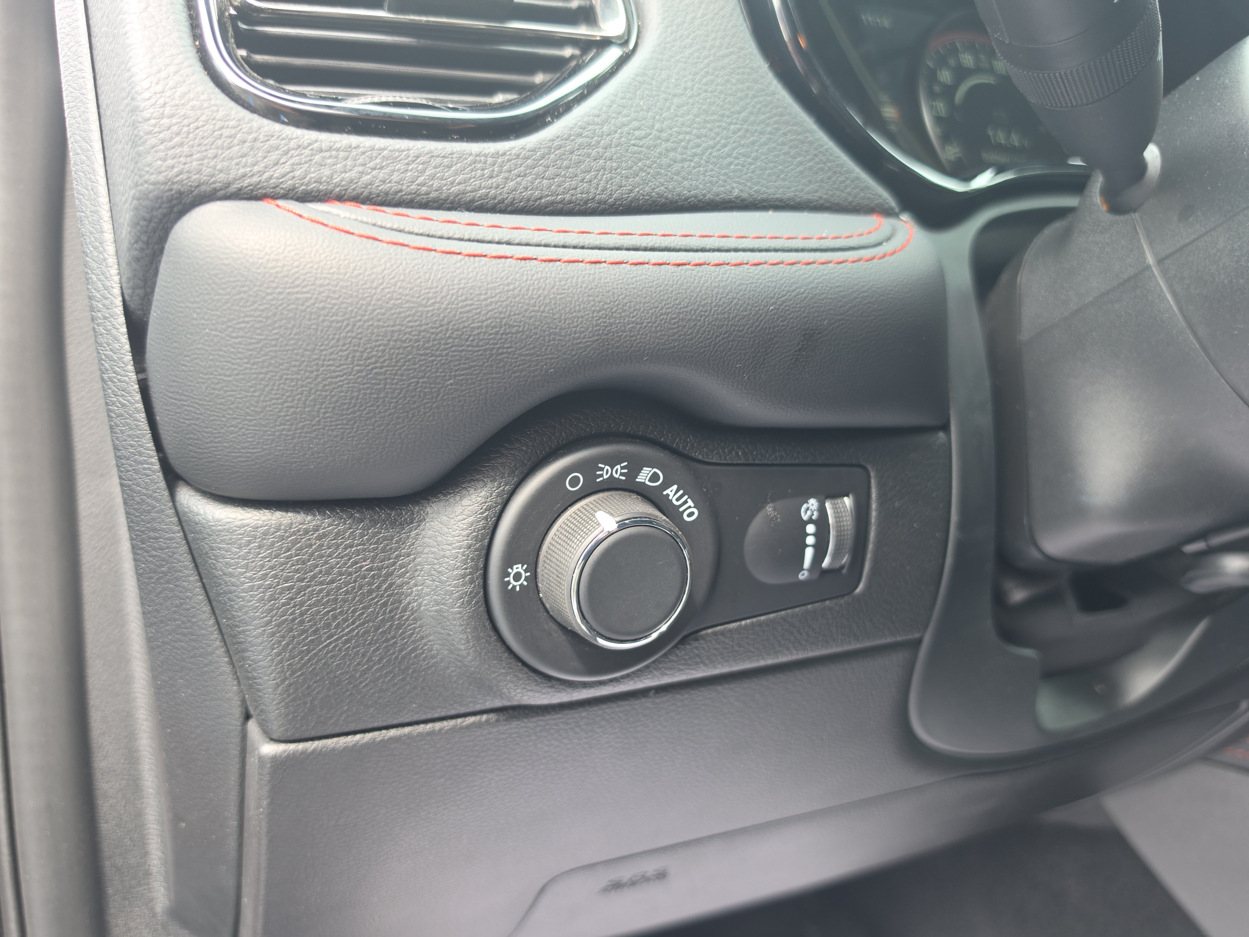 Used 2026 Dodge Durango GT AWD/4WD image 19
