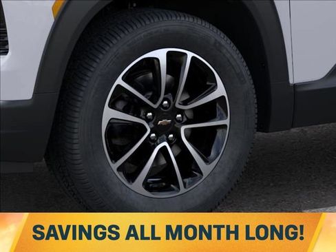 New 2026 Chevrolet TrailBlazer LT w/ Convenience Package AWD/4WD image 9