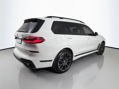 New 2027 BMW X7 xDrive40i w/ M Sport Package AWD/4WD image 5