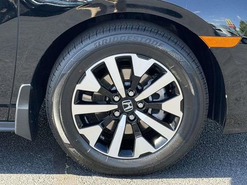 Certified 2026 Honda Odyssey EX-L image 5