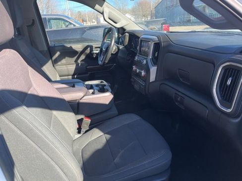 Used 2021 GMC Sierra 1500 SLE w/ Preferred Package image 5