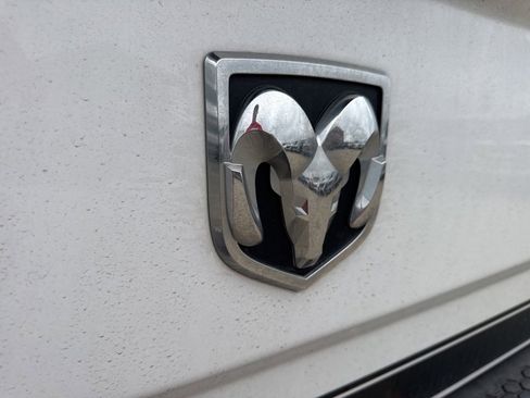 Used 2016 RAM 1500 Express image 38