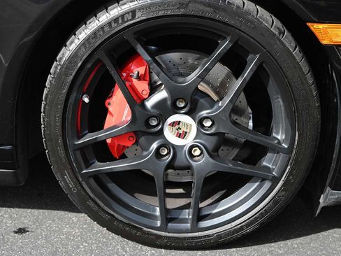Used 2012 Porsche 911 Carrera 4S AWD/4WD image 9