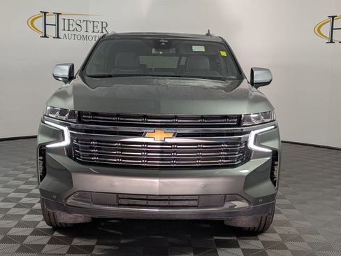 Certified 2023 Chevrolet Suburban Premier image 3