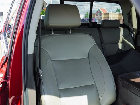 Used 2018 GMC Sierra 1500 SLT AWD/4WD image 25