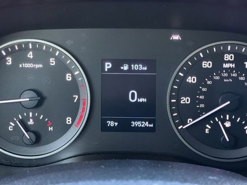 Used 2019 Hyundai Tucson Value FWD image 12