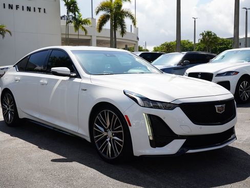 Used 2023 Cadillac CT5 V RWD image 12