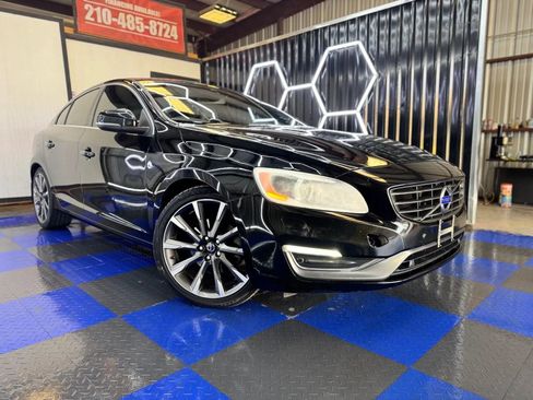 Used 2015 Volvo S60 T5 Premier image 12