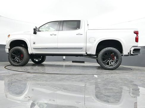 New 2025 Chevrolet Silverado 1500 High Country w/ Technology Package AWD/4WD image 43