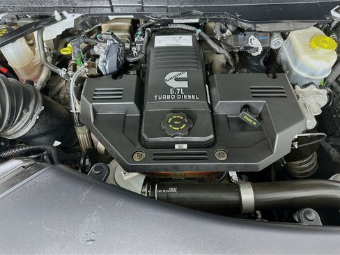 Used 2019 RAM 2500 Big Horn image 34