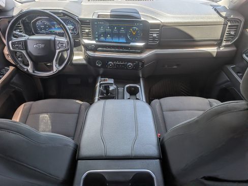 Used 2023 Chevrolet Silverado 1500 RST AWD/4WD image 14