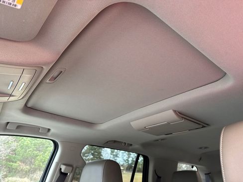 Used 2018 Chevrolet Tahoe LT image 26