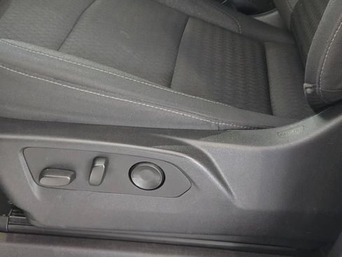 Certified 2023 Chevrolet Silverado 1500 Custom AWD/4WD image 20
